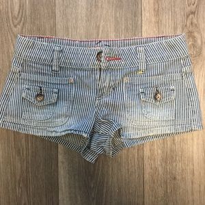 Striped dollhouse shorts